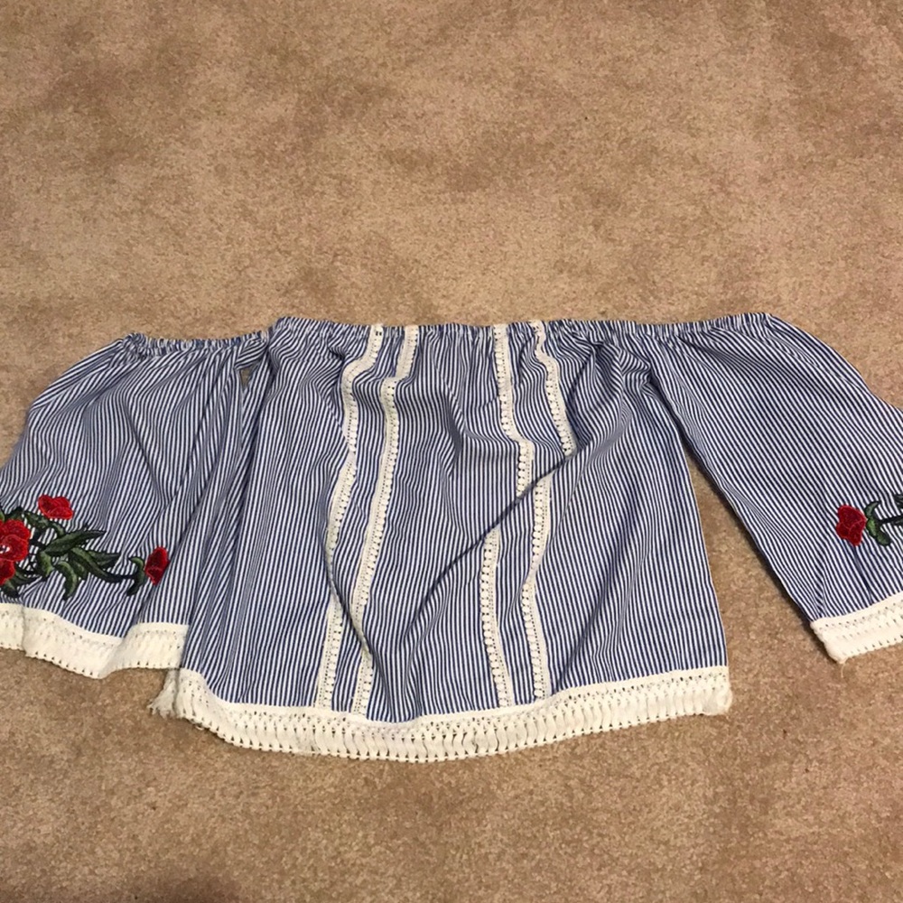 Cute and fun off the shoulder top for summer!